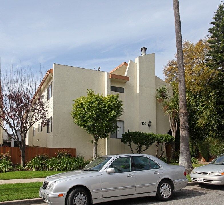 822 19th St in Santa Monica, CA - Building Photo