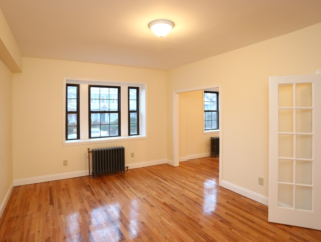 Stratford Court Apartments Lansdowne, PA Apartments