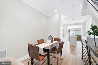 2444 Ingersoll St in Philadelphia, PA - Building Photo - Building Photo