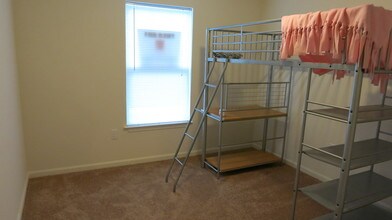 The Crossings at Cooper Chapel in Louisville, KY - Building Photo - Interior Photo