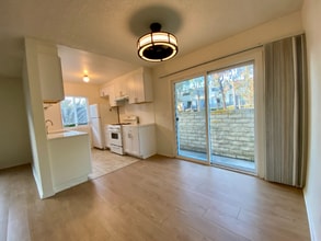 2511 Abbot Kinney Blvd in Los Angeles, CA - Building Photo - Building Photo