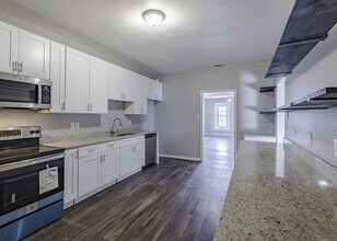 267 Bank St in San Antonio, TX - Building Photo - Building Photo