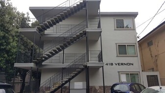 418 Vernon St Apartments