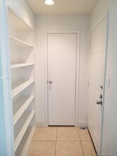 949 Riverside Dr-Unit -421 in Coral Springs, FL - Building Photo - Building Photo