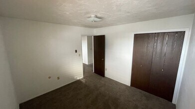 255 E Main St in Rexburg, ID - Building Photo - Building Photo