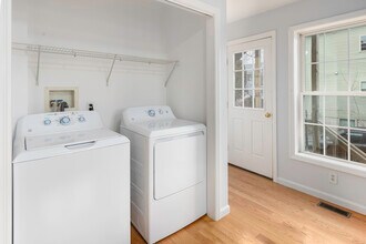 45 Harvard St, Unit 45 in Medford, MA - Foto de edificio - Building Photo