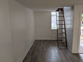 6440 139th Pl NE in Redmond, WA - Building Photo - Building Photo