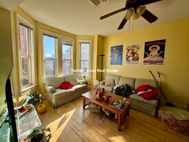 731 Parker St, Unit 2 in Boston, MA - Building Photo