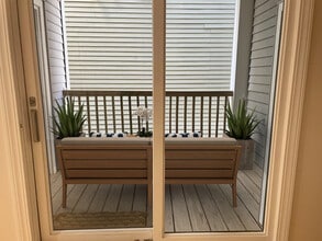 258 W Broadway, Unit 4 in Boston, MA - Foto de edificio - Building Photo