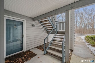 55 Leafwood Ln in Groton, CT - Building Photo - Building Photo