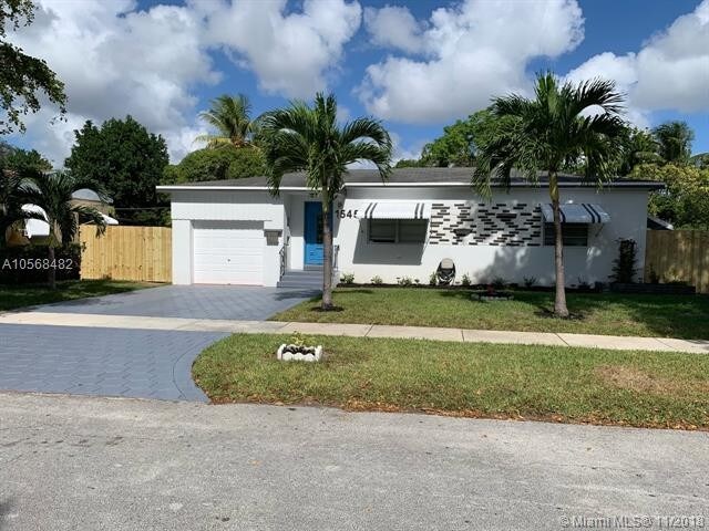 1545 NE 138th St-Unit -1 in North Miami, FL - Building Photo - Building Photo