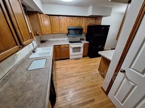 1908 E Knox St in Peoria, IL - Building Photo - Building Photo