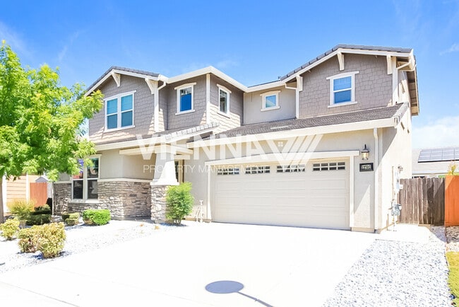 12702 Thornberg Way in Rancho Cordova, CA - Building Photo - Building Photo