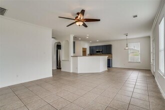 360 Wildhorse Creek in Buda, TX - Foto de edificio - Building Photo