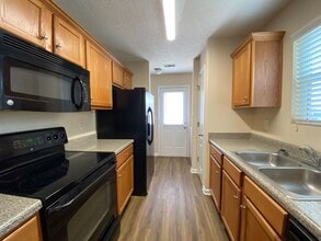 230 Katydid Dr in Athens, GA - Building Photo - Building Photo