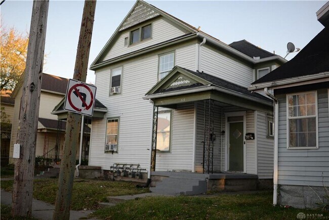 820-822 Huffman Ave in Dayton, OH - Building Photo - Building Photo