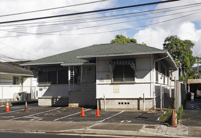 1132 Kamaile St in Honolulu, HI - Building Photo - Building Photo