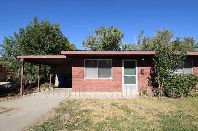 6758 S 100 E in Midvale, UT - Building Photo - Building Photo