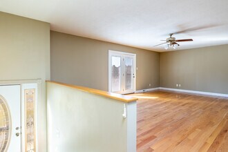 908 Dartford Rd in Knoxville, TN - Foto de edificio - Building Photo