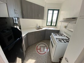 1595 Unionport Rd in Bronx, NY - Building Photo