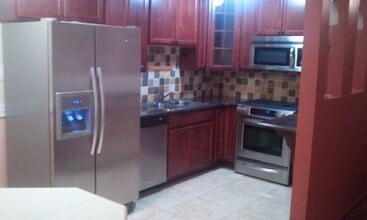 649 Trace Dr in Buffalo Grove, IL - Building Photo - Building Photo