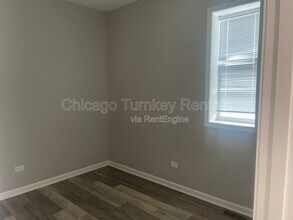 2822 W 25th St in Chicago, IL - Building Photo - Building Photo