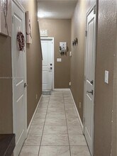 4044 NW 11th St in Lauderhill, FL - Building Photo - Building Photo