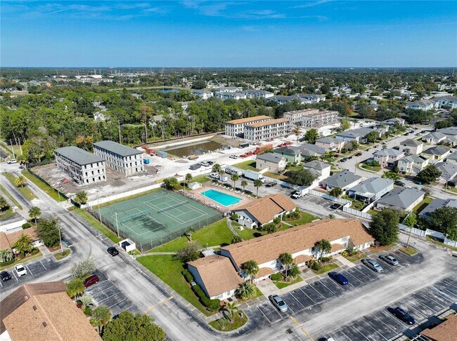 5757 St Christopher Dr in Orlando, FL - Building Photo - Building Photo