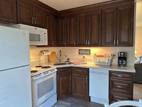 1950 Weaver St, Unit 1950 in State College, PA - Foto de edificio - Building Photo