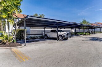 7945 Preserve Cir in Naples, FL - Building Photo - Building Photo