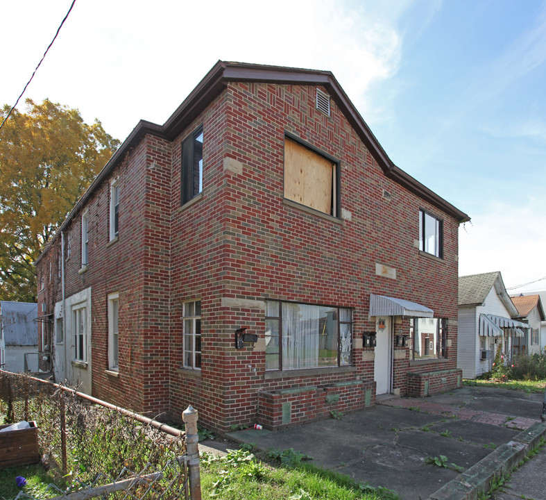 1535 3rd Ave in Charleston, WV - Building Photo