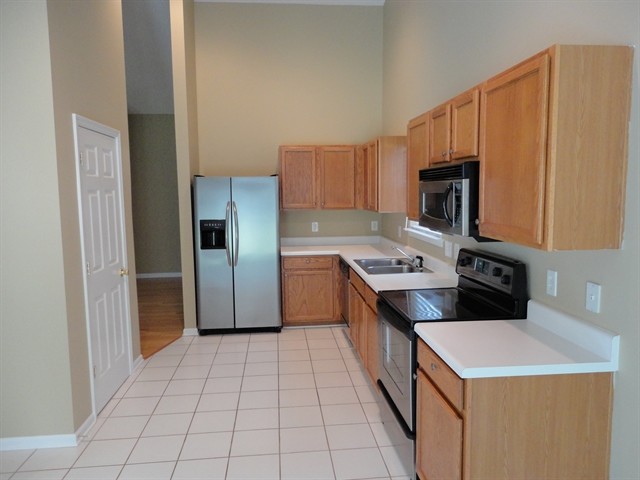 1005 Glen Hollow Dr in Indian Trail, NC - Foto de edificio - Building Photo