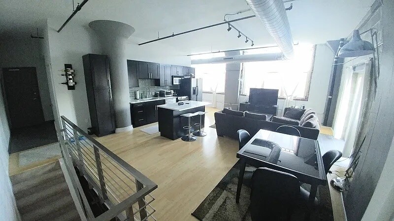 1220 Buttonwood St, Unit 106 in Philadelphia, PA - Building Photo