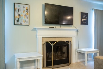 5320 Starflower Dr in Charlotte, NC - Foto de edificio - Building Photo