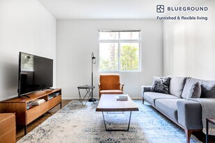 8601 Lincoln Blvd, Unit SI FL1-ID411 in Los Angeles, CA - Building Photo