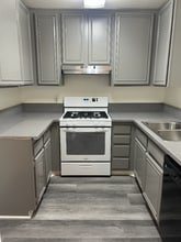 309 E Elk Ave in Glendale, CA - Building Photo - Building Photo