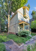 5 Murdock Ter in Boston, MA - Building Photo