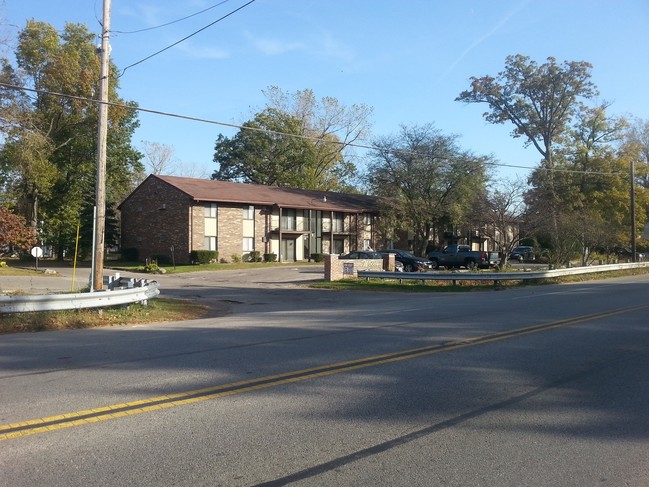 Venetian Woods in Toledo, OH - Building Photo - Building Photo