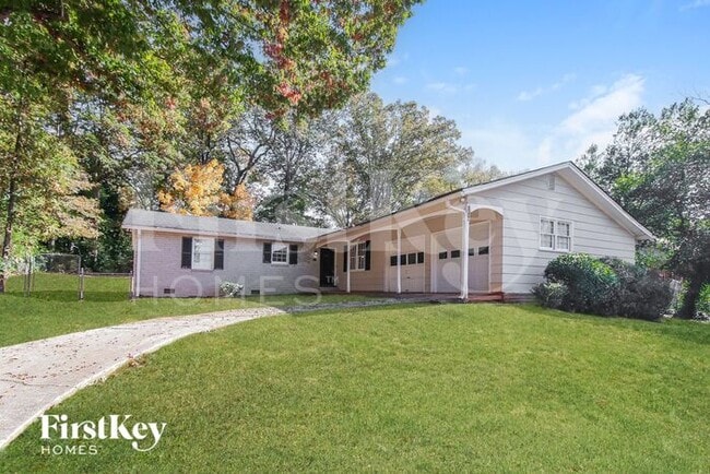 2030 Chestnut Hill Cir in Decatur, GA - Building Photo - Building Photo