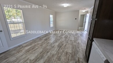 2221 S Prairie Ave in Pueblo, CO - Building Photo - Building Photo