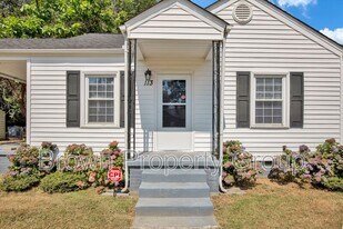 113 Willborough Ave in Fayetteville, NC - Building Photo