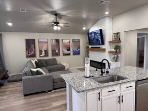 7612 John Thomas St in Amarillo, TX - Building Photo - Building Photo