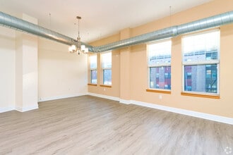 North Plymouth Terrace in Rochester, NY - Building Photo - Building Photo