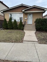 3136 N Olcott Ave in Chicago, IL - Building Photo