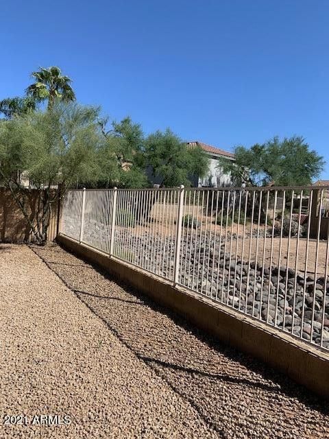 7500 E Deer Valley Rd in Scottsdale, AZ - Building Photo - Building Photo