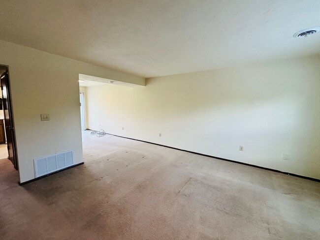 331 New Kent Rd in Blacksburg, VA - Building Photo - Building Photo
