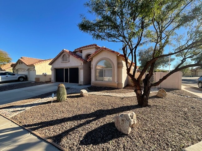 property at 8942 E Laurie Ann Dr