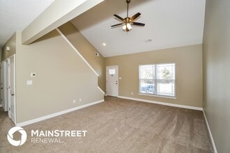 6105 Port Antonio Rd in Louisville, KY - Building Photo - Building Photo