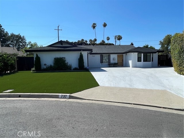 property at 737 Paseo Pl