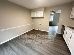 430 S Smith St in Clayton, NC - Building Photo - Building Photo